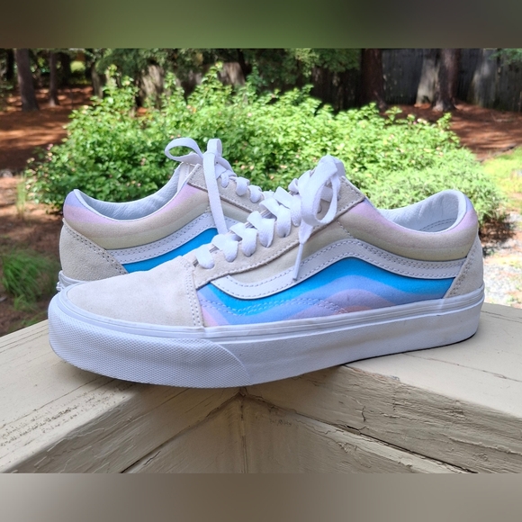 Vans Off The Wall Unisex Women's Aura Shift Pastel Rainbow Sneakers Size 8.5 - Picture 1 of 9